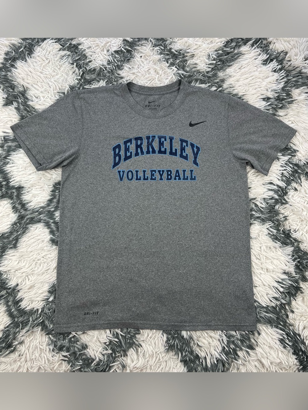 Nike Men’s Gray Blue UC Cal Berkeley Golden Bears Volleyball T-Shirt Size M